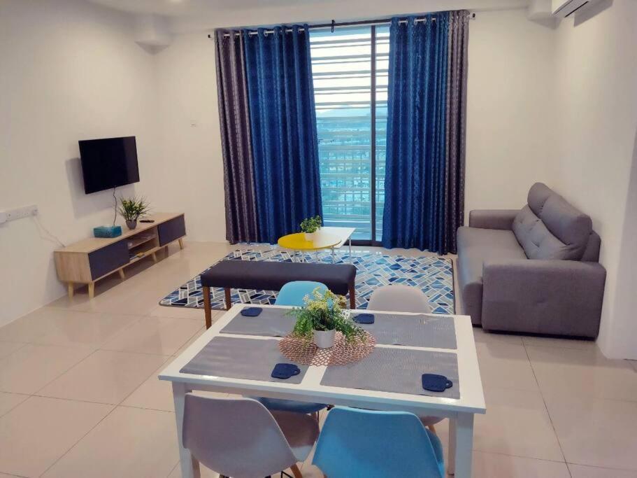 Luxurious Homestay 3Br With Pool Meru Ipoh 8 Pax المظهر الخارجي الصورة